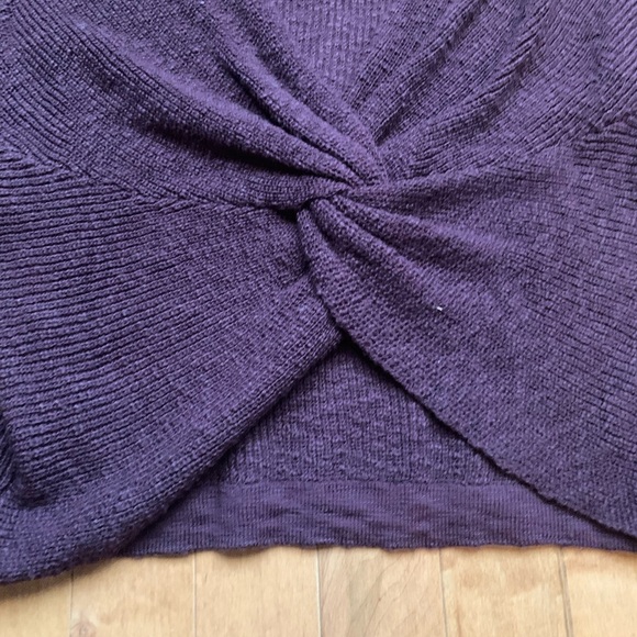 Aerie Backless Sweater - Picture 6 of 9